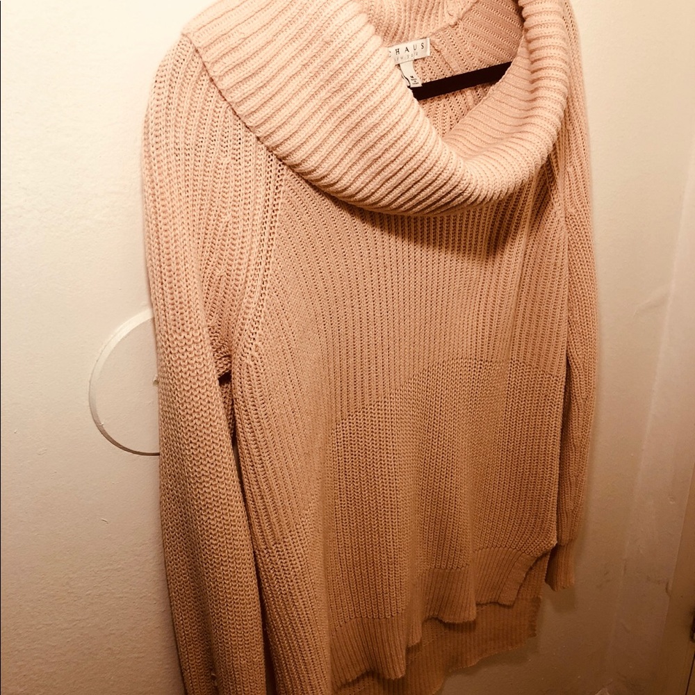 Pink turtle neck - Picture 2 of 2